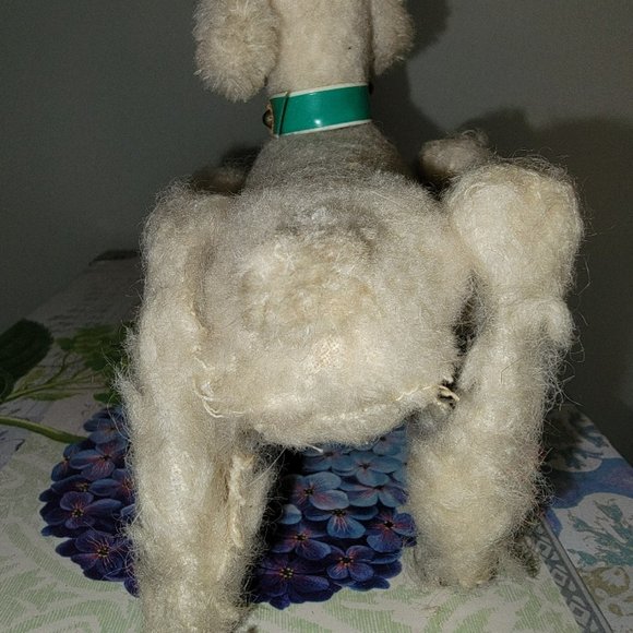 Vintage Wind Up Mechanical Walking Poodle Toy - Picture 8 of 9